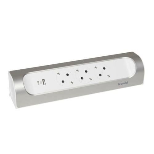 Подовжувач кутовий 3х2К+З розетки 16 А, з USB A+C